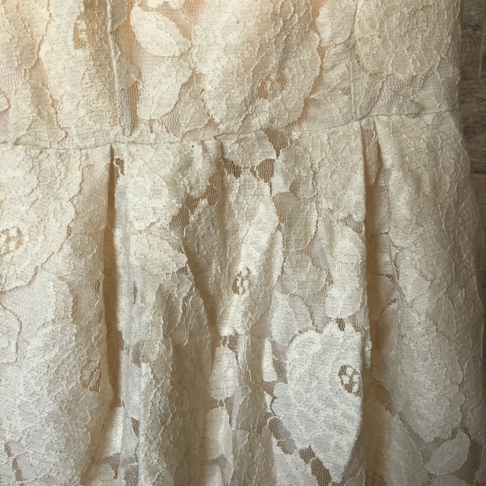 Off white lace shimmer party dress forever 21 - Picture 7 of 7